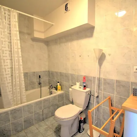 Spacieux Avec Balcon, 4 En Suite, A 200m Du Centre De Et Des Remontees Mecaniques - Fr-1-524-98 Apartment Morzine